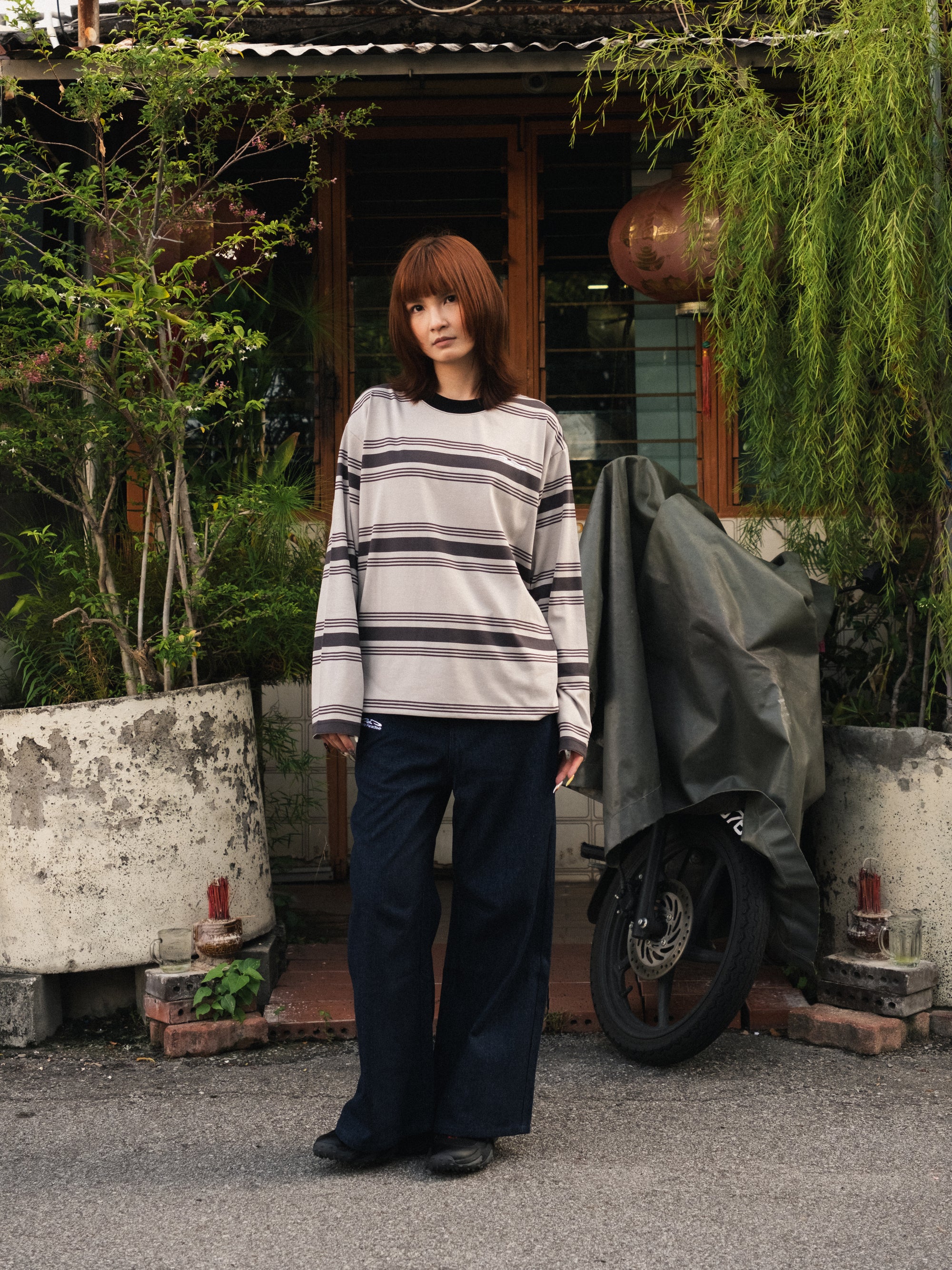 Logo Stripe Cropped L/S Tee Grey