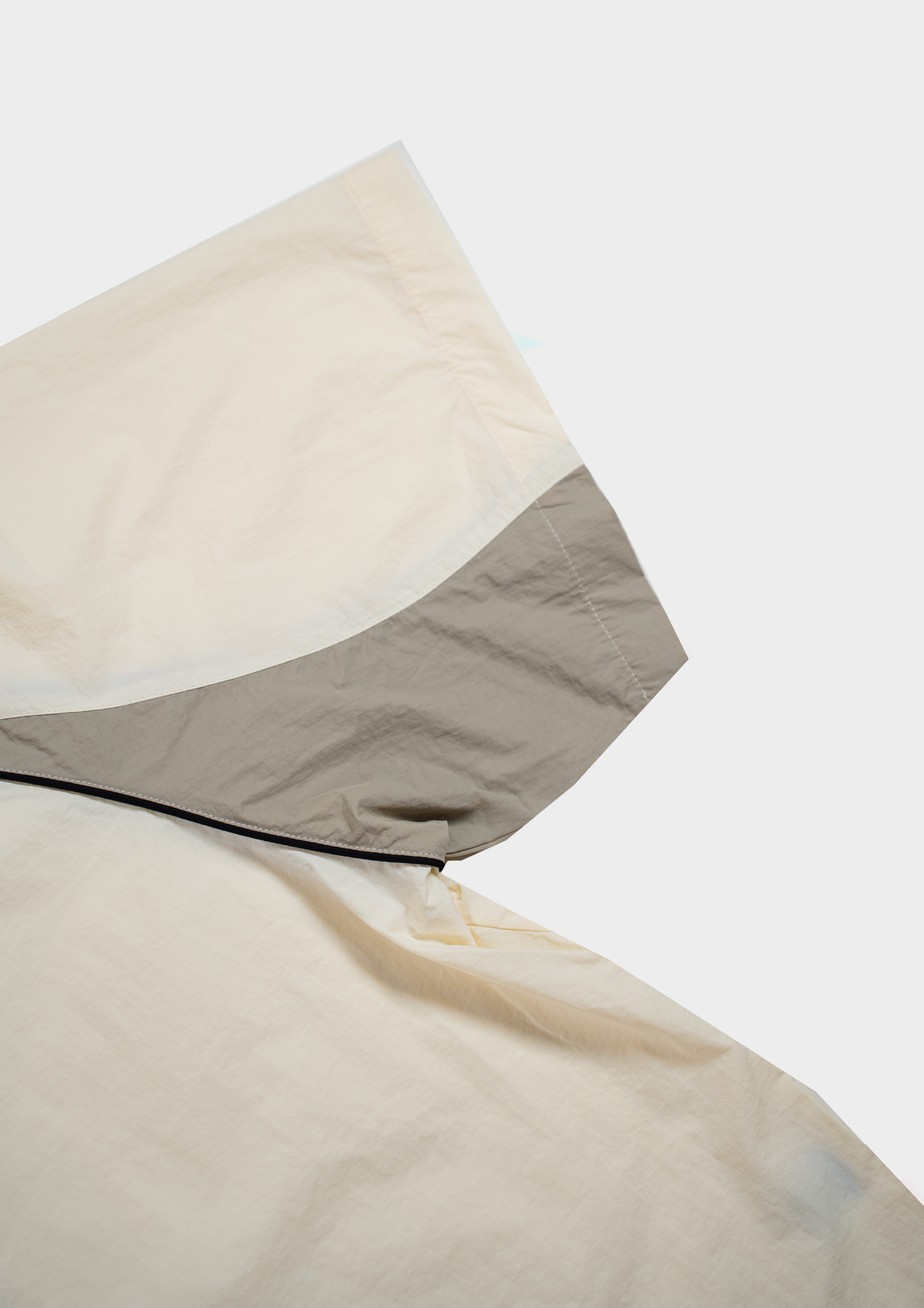 Papa Contrast Boxy Shirt Beige