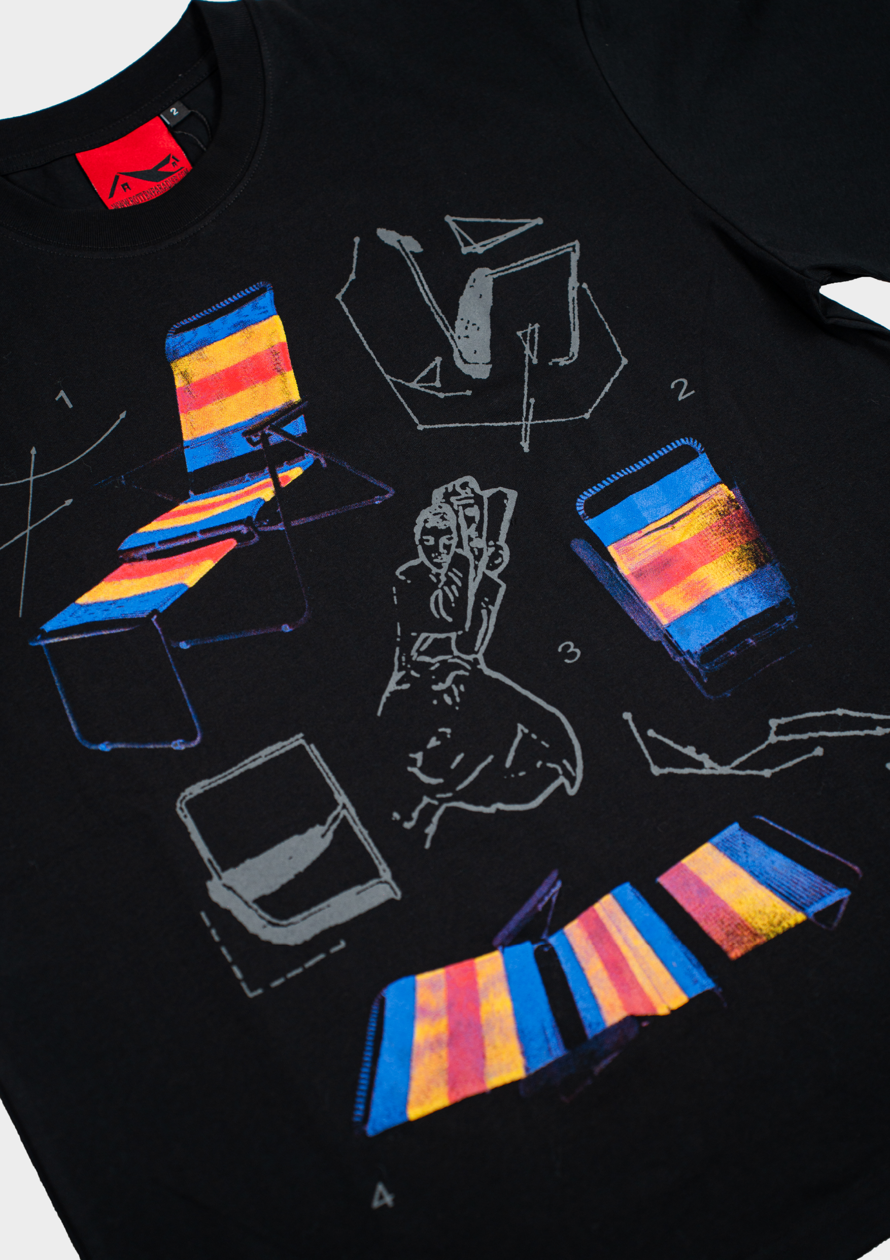 Lazy Chair Tee Black