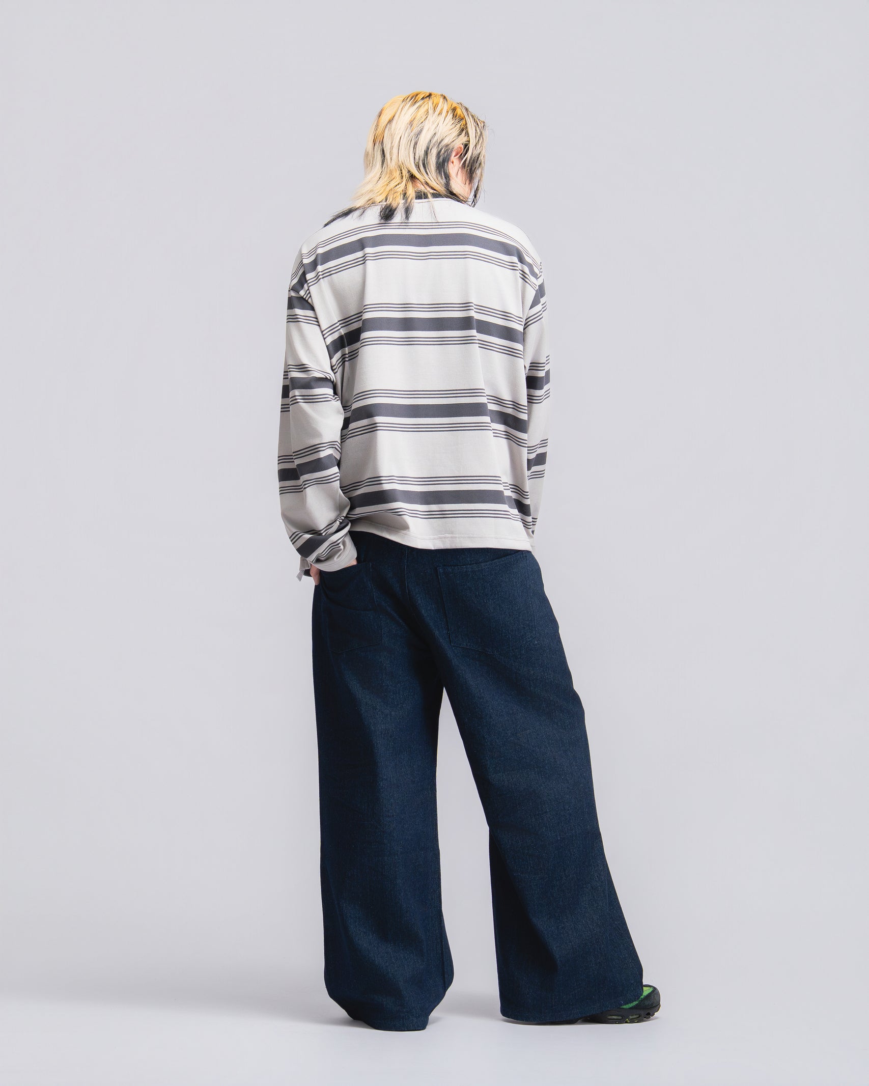 Logo Stripe Cropped L/S Tee Grey