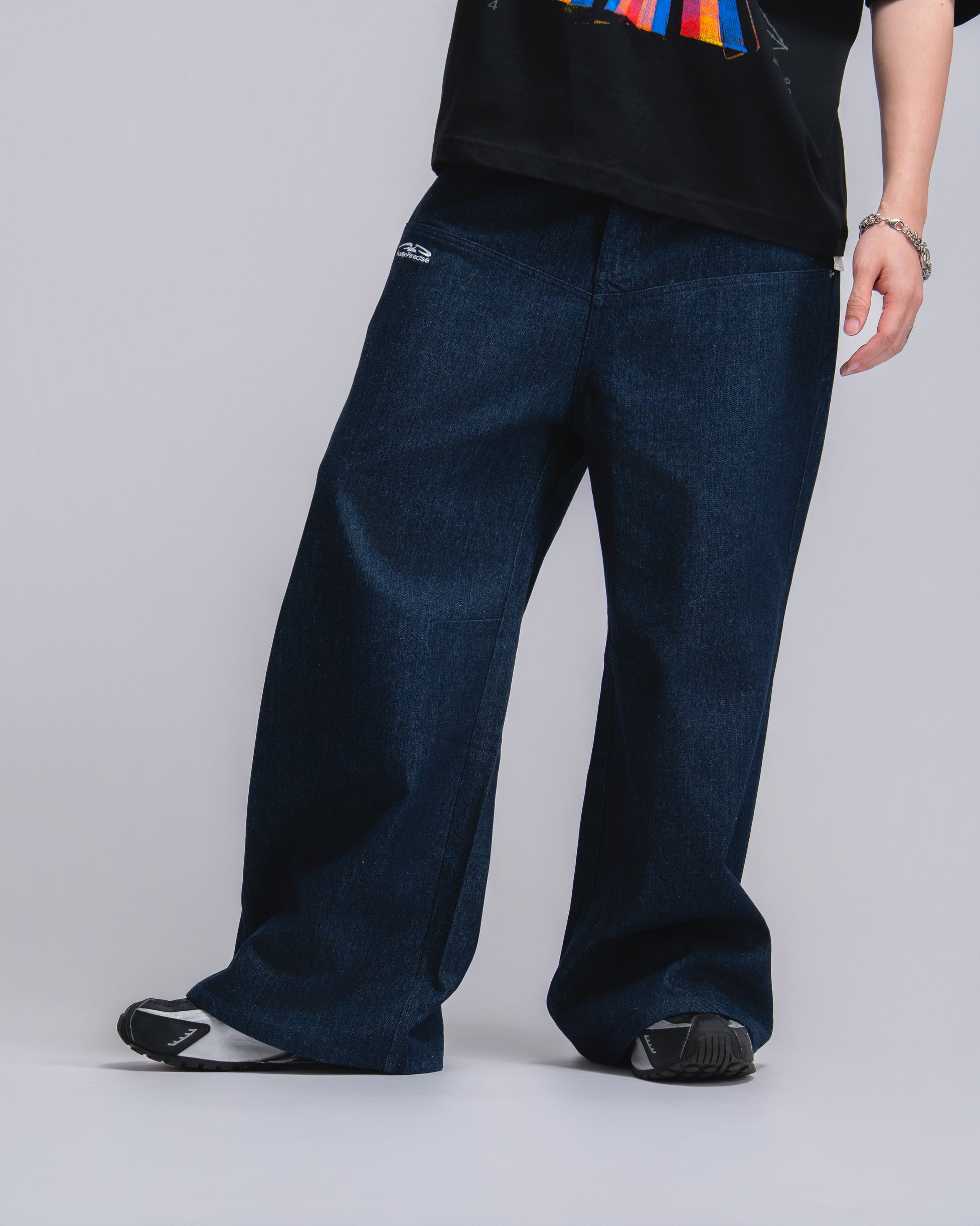 After Hours Flared Jeans Raw Denim