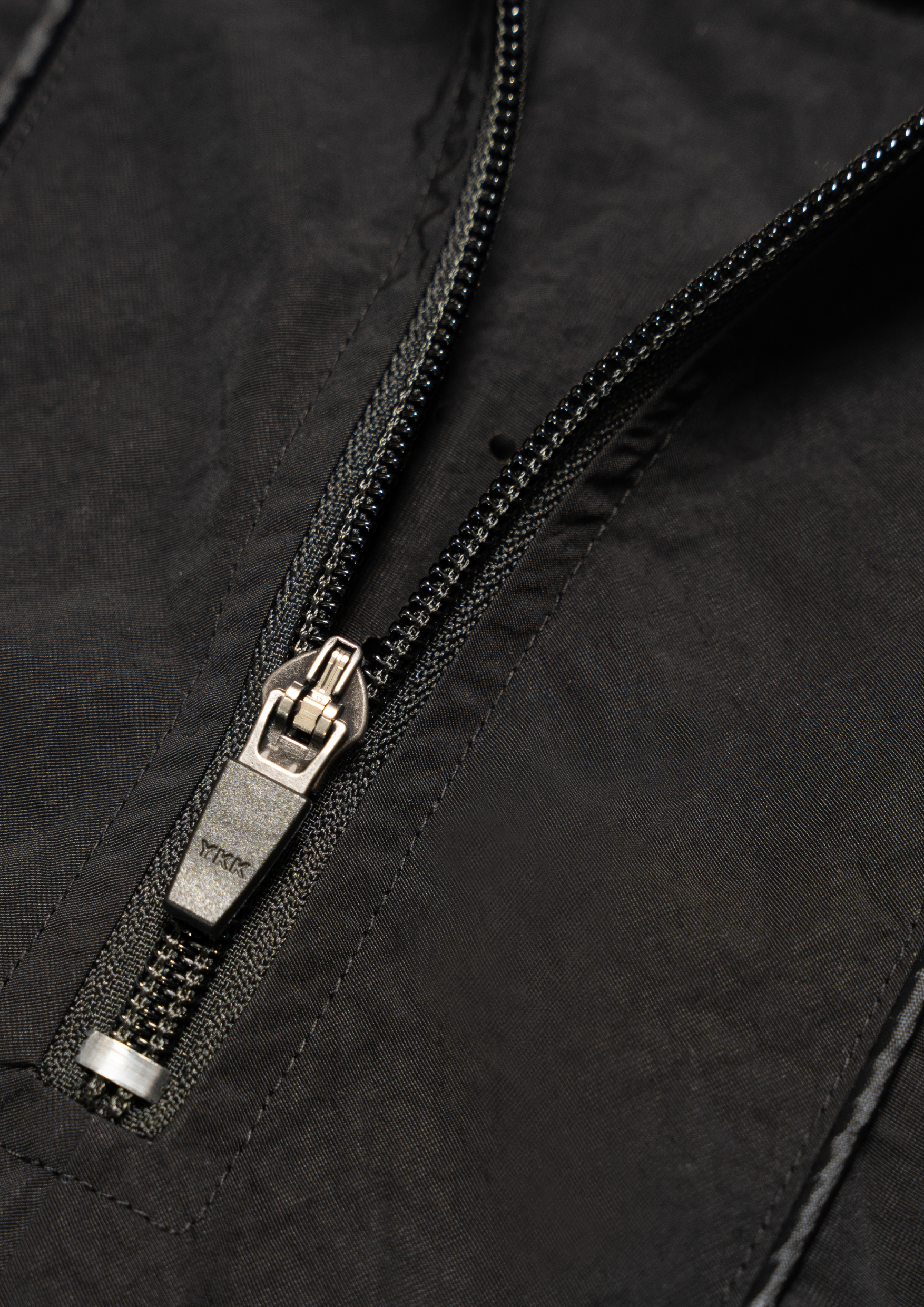 Rot Detachable Hood Shirt